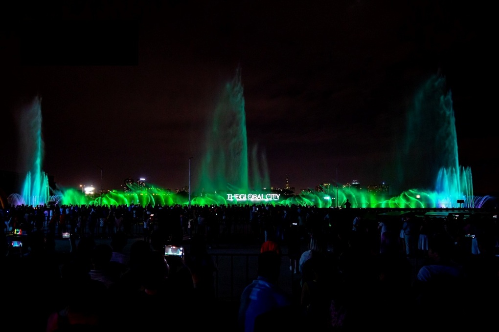 DJ Tungevaag tham dự countdown 2024 tại The Global City - 3 DJ Tungevaag tham dự countdown 2024 tại The Global City - 3