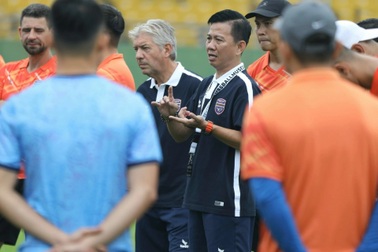 HLV Hoàng Anh Tuấn: "Tôi muốn giành thành tích cao nhất với CLB Bình Dương"