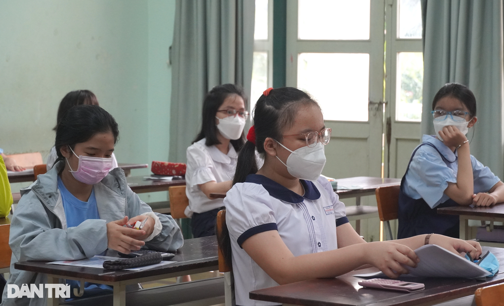 Công bố đề thi và đáp án tuyển sinh vào lớp 6 chuyên Trần Đại Nghĩa - 1 Công bố đề thi và đáp án tuyển sinh vào lớp 6 chuyên Trần Đại Nghĩa - 1