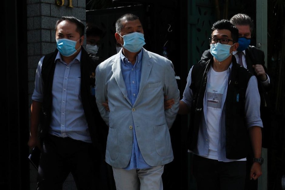Mỹ, Anh lên tiếng về việc Hong Kong bắt giữ ông trùm truyền thông - 1 Mỹ, Anh lên tiếng về việc Hong Kong bắt giữ ông trùm truyền thông - 1