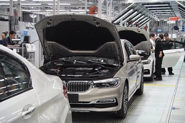 BMW tạm đóng cửa một nhà máy ở Trung Quốc