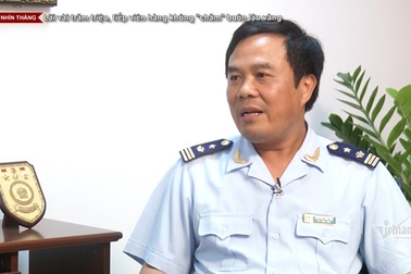 Lãi vài trăm triệu, tiếp viên hàng không "chăm" buôn lậu vàng