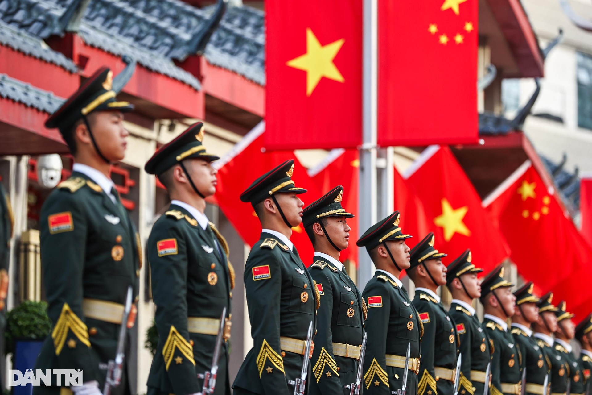 Đại tướng Phan Văn Giang tô son cột mốc biên giới Việt Nam - Trung Quốc - 12 Đại tướng Phan Văn Giang tô son cột mốc biên giới Việt Nam - Trung Quốc - 12