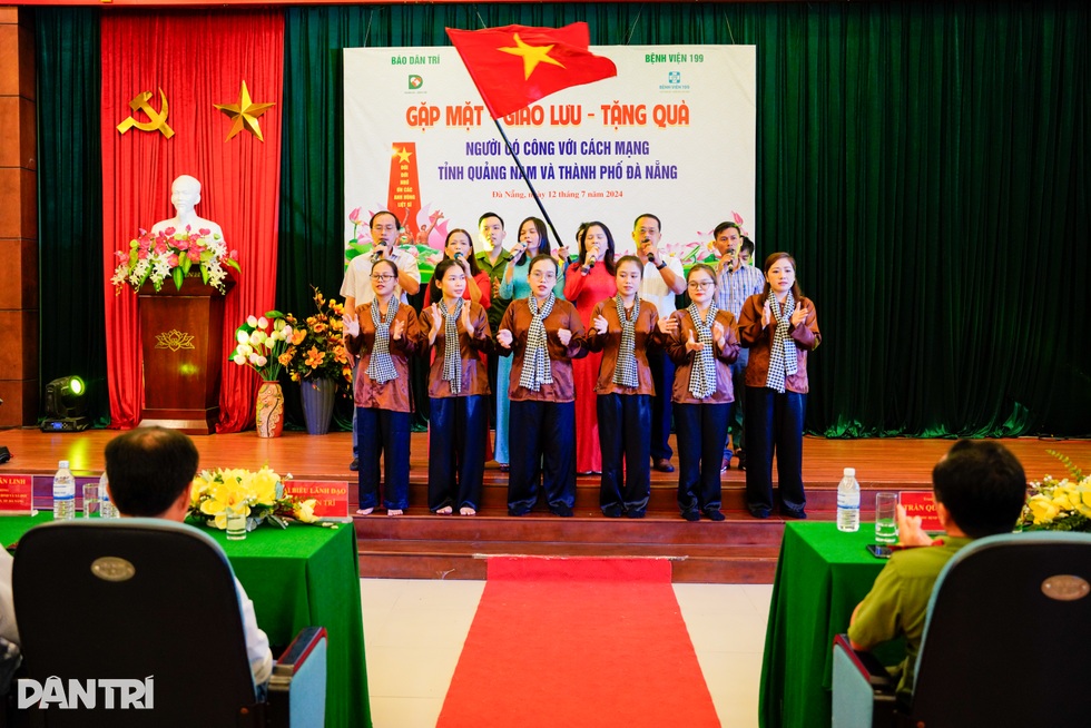 Lan tỏa lòng biết ơn và trách nhiệm với người có công cách mạng  - 3 Lan tỏa lòng biết ơn và trách nhiệm với người có công cách mạng  - 3