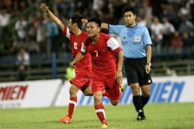 U21 Việt Nam lên ngôi đầu sau chiến thắng U21 Singapore