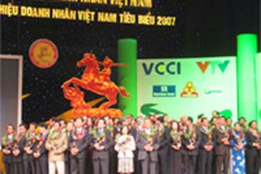 Tôn vinh 100 doanh nhân Việt Nam tiêu biểu năm 2007
