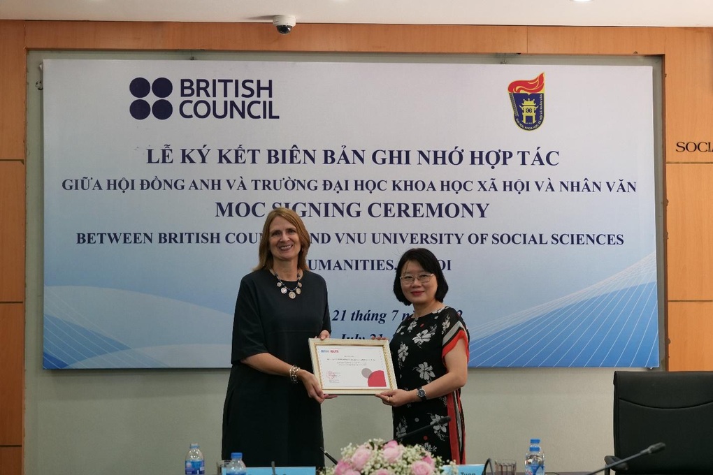 Trường ĐH Khoa học Xã hội và Nhân văn hợp tác cùng Hội đồng Anh tổ chức thi cấp chứng chỉ IELTS tại trường - 4 Trường ĐH Khoa học Xã hội và Nhân văn hợp tác cùng Hội đồng Anh tổ chức thi cấp chứng chỉ IELTS tại trường - 4