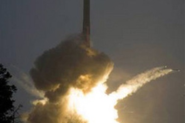 Chùm ảnh Nga thử tên lửa xuyên lục địa