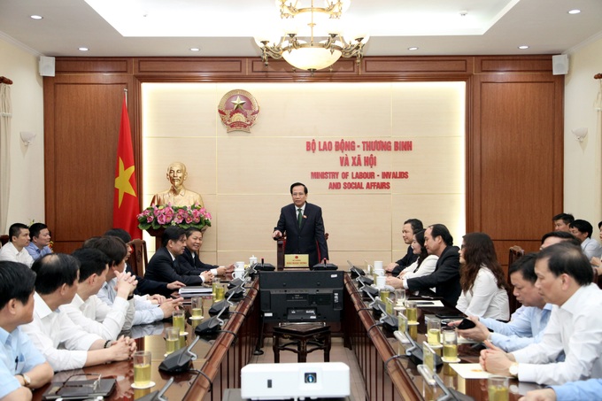 Trao quyết định bổ nhiệm Thứ trưởng Bộ Lao động - Thương binh và Xã hội - Ảnh 2. Trao quyết định bổ nhiệm Thứ trưởng Bộ Lao động - Thương binh và Xã hội - Ảnh 2.