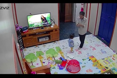 Hình ảnh ấm lòng về tình ông cháu