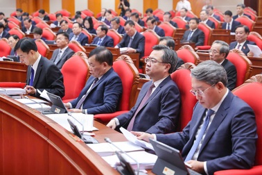 Khai mạc Hội nghị Trung ương, xét bổ sung quy hoạch Bộ Chính trị khóa mới