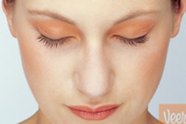 Món ăn giúp loại trừ quầng thâm mắt