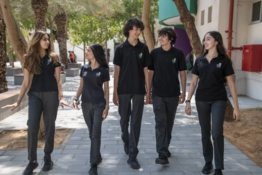 Nhiều trường ở Dubai lùi giờ vào học để học sinh được ngủ thêm