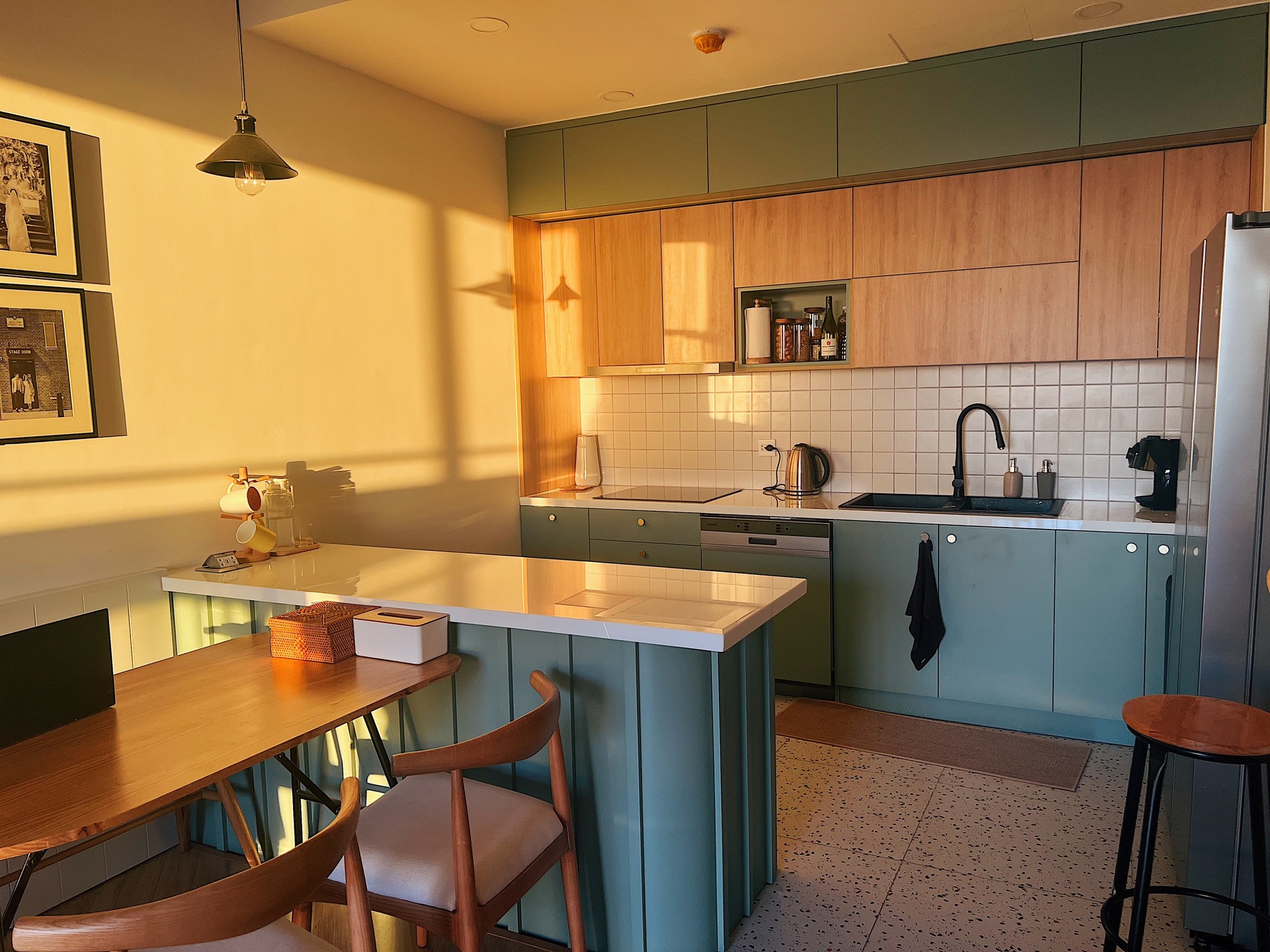 Căn hộ 75 m2 được chủ nhà tự lên ý tưởng thiết kế, tối giản nhưng chill - 8 Căn hộ 75 m2 được chủ nhà tự lên ý tưởng thiết kế, tối giản nhưng chill - 8