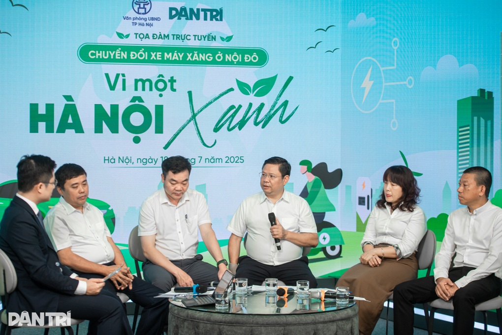 Hà Nội hỗ trợ người dân 3 triệu đồng để chuyển đổi xe máy chỉ là đề xuất - 1 “Hà Nội hỗ trợ người dân 3 triệu đồng để chuyển đổi xe máy” chỉ là đề xuất