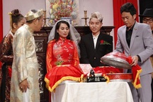 Lần hiếm hoi Phi Nhung mặc "áo dài cưới" trong đời