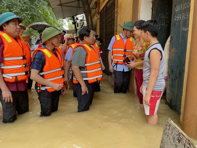 Thủ tướng về Bắc Giang thị sát, chỉ đạo ứng phó mưa lũ - 1