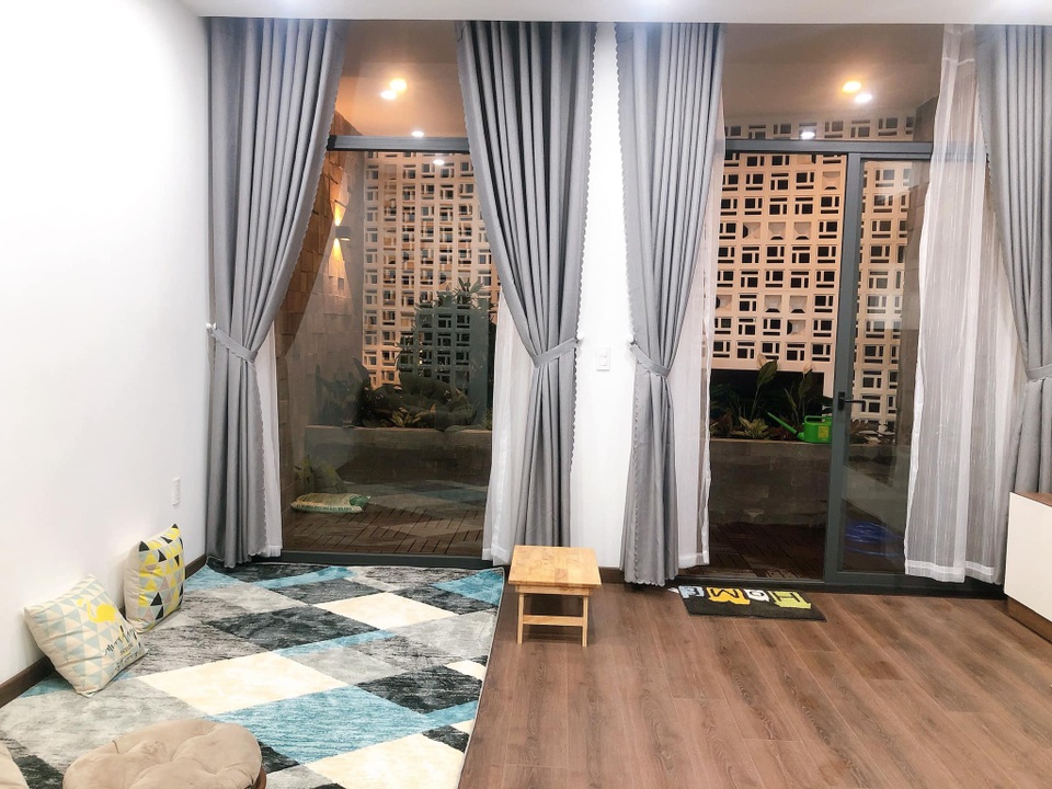 Vợ chồng trẻ ở Đà Nẵng xây nhà 3 tỷ đồng “ngập cây xanh và ánh nắng” - 5 Vợ chồng trẻ ở Đà Nẵng xây nhà 3 tỷ đồng “ngập cây xanh và ánh nắng” - 5