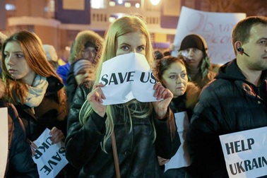 Thế giới hối thúc tìm kiếm giải pháp chính trị cho Ukraine