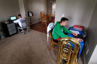 Mỹ: Nhiều học sinh tiến bộ vượt bậc khi học online mùa dịch Covid-19