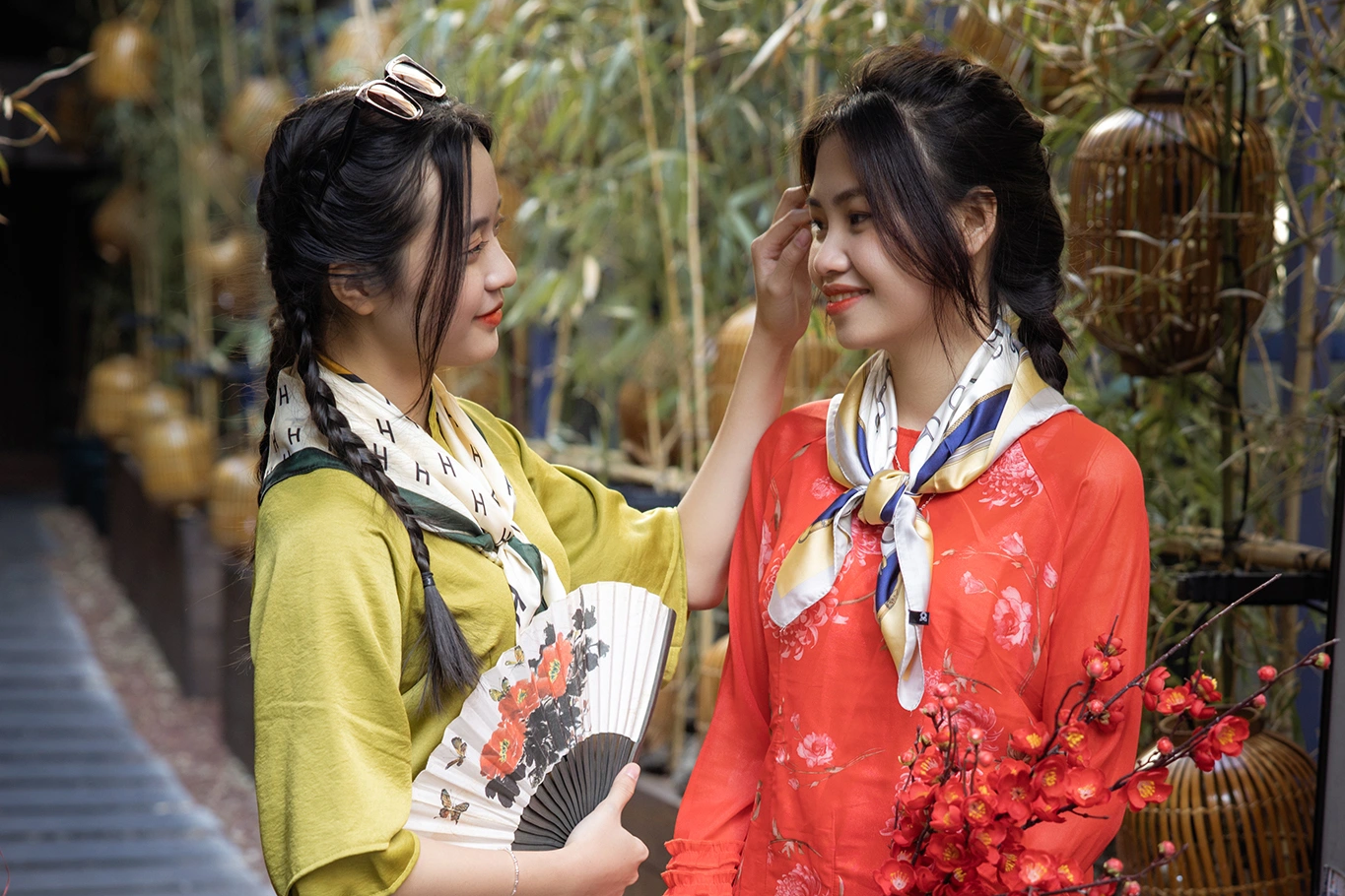 និស្សិតស្រីវៀតណាមស្លៀក Ao Dai ទៅថតរូបក្នុងអាកាសធាតុដក៥អង្សាសេនៅកូរ៉េ - ៧ Nữ sinh Việt diện áo dài chụp ảnh giữa tiết trời âm 5 độ C ở Hàn Quốc - 7