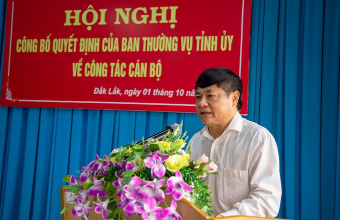 Đắk Lắk: Thường vụ Tỉnh ủy công bố quyết định nhân sự - Ảnh 1. Đắk Lắk: Thường vụ Tỉnh ủy công bố quyết định nhân sự - Ảnh 1.