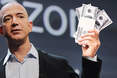 Tài sản ông trùm bán lẻ Jeff Bezos vượt 100 tỷ USD nhờ Black Friday