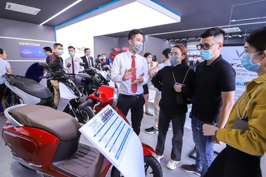 Khai trương 64 showroom xe máy điện VinFast kết hợp trung tâm trải nghiệm Vin3S toàn quốc