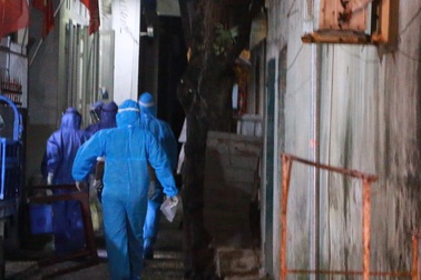 TP Huế: Phong tỏa con hẻm có bệnh nhân 3 lần test nhanh dương tính Covid-19