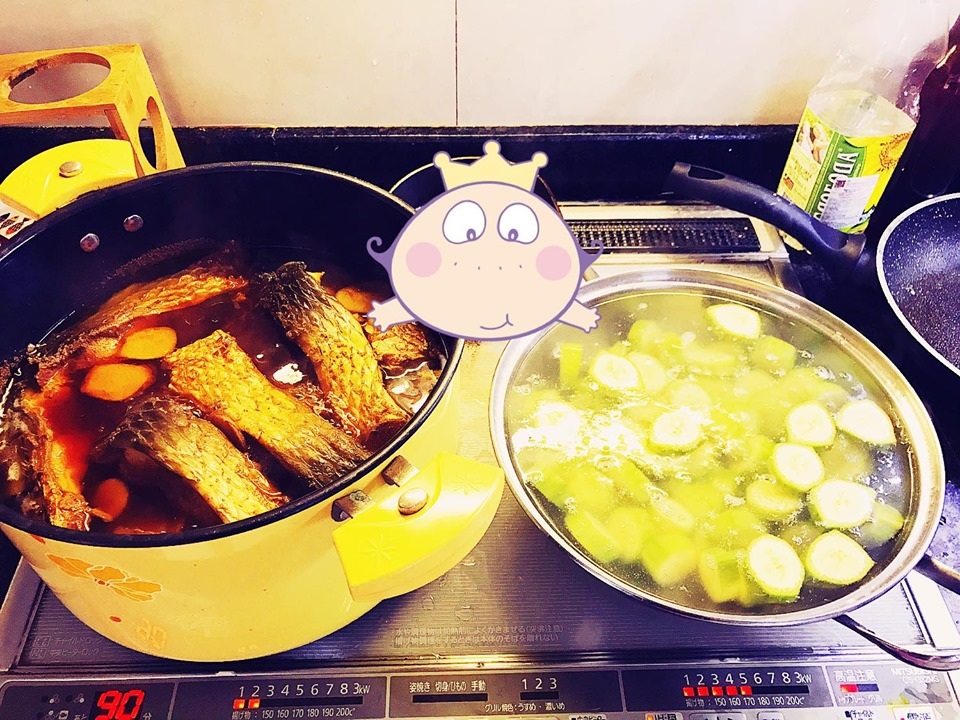 Cá trắm kho chuối xanh chuẩn vị truyền thống - 3