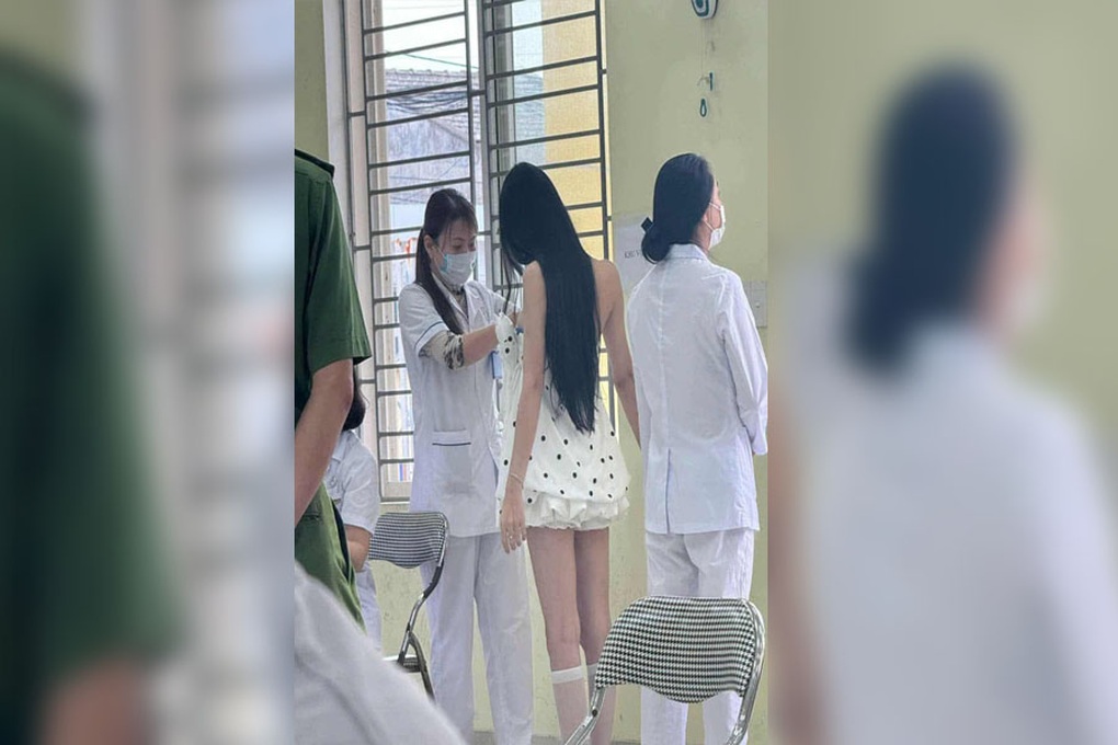 Nam thanh niên chuyển giới đi sơ tuyển nghĩa vụ quân sự ở Hải Phòng - 1 Nam thanh niên chuyển giới đi sơ tuyển nghĩa vụ quân sự ở Hải Phòng - 1