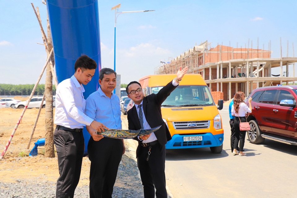 Những lý do nên đầu tư shophouse Century City ngay hôm nay - 2 Những lý do nên đầu tư shophouse Century City ngay hôm nay - 2