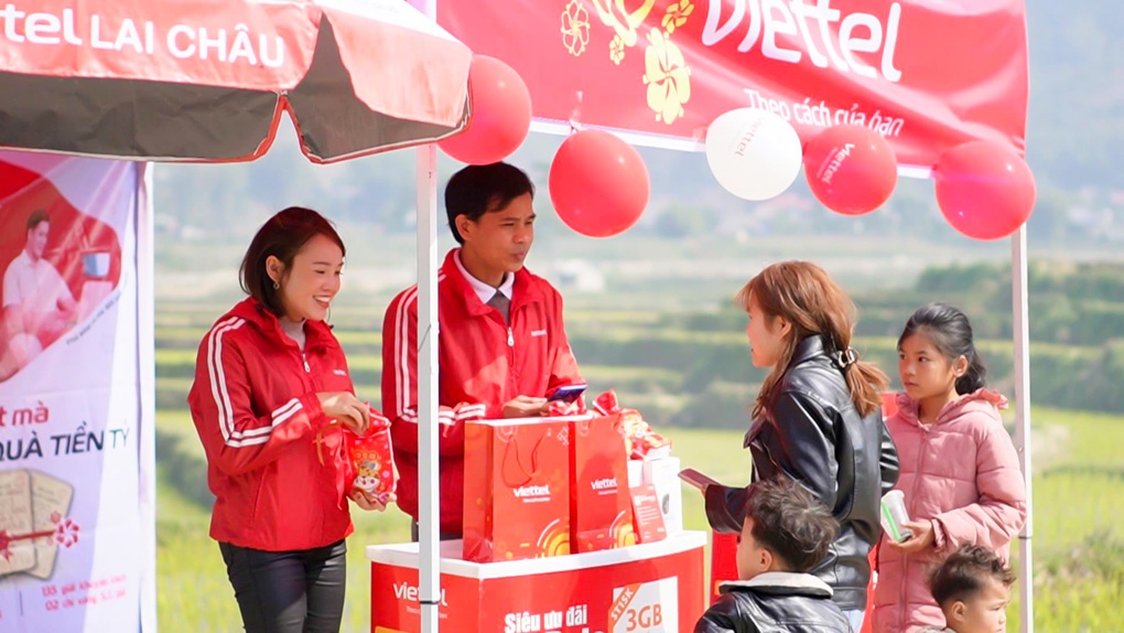 20 năm mạng di động Viettel Mobile: Phủ công nghệ để không ai bị bỏ lại phía sau - 2 20 năm mạng di động Viettel Mobile: Phủ công nghệ để không ai bị bỏ lại phía sau - 2