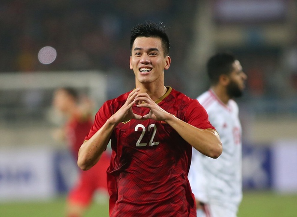 Nhà báo châu Á chỉ ra cầu thủ nguy hiểm nhất của tuyển Việt Nam ở AFF Cup - 2 Nhà báo châu Á chỉ ra cầu thủ nguy hiểm nhất của tuyển Việt Nam ở AFF Cup - 2