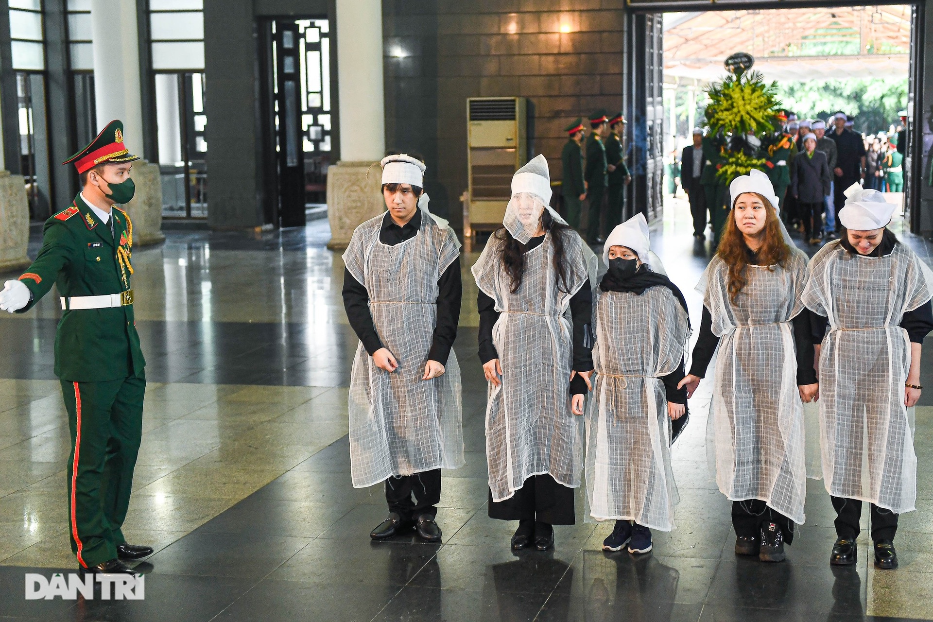 Gia đình, nghệ sĩ tiễn biệt nhạc sĩ Xuân Phương - 4