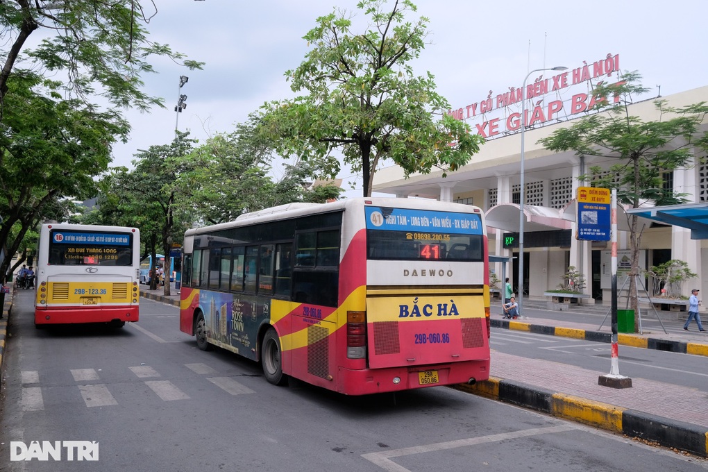 Bắc Hà xin dừng 5 tuyến buýt, nhiều tài xế sốc và hụt hẫng - 2 Bắc Hà xin dừng 5 tuyến buýt, nhiều tài xế sốc và hụt hẫng - 2