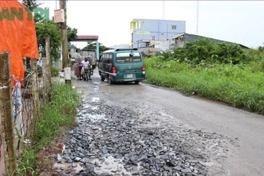 Xe tải né trạm thu phí