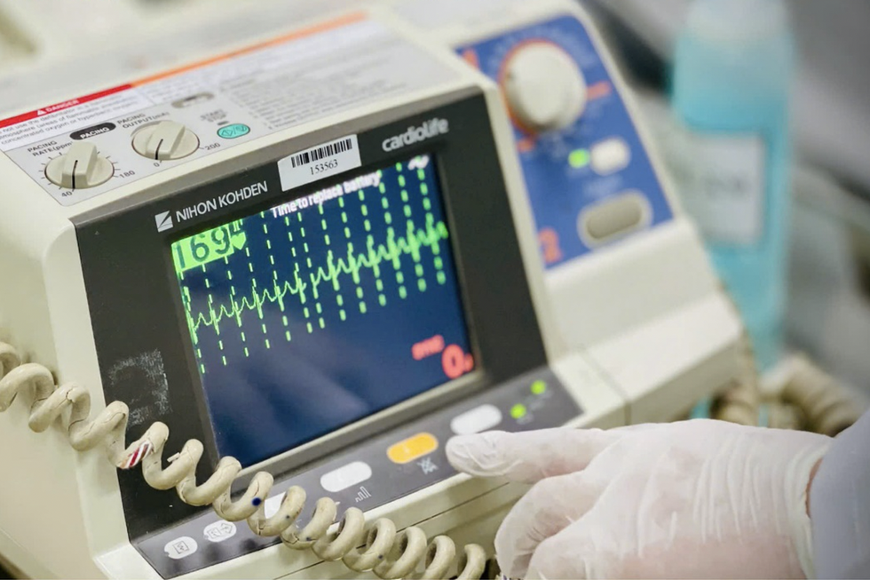 7 lần sốc điện, vẽ bản đồ tim sản phụ và mong muốn của Thứ trưởng Bộ Y tế - 2 7 lần sốc điện, vẽ bản đồ tim sản phụ và mong muốn của Thứ trưởng Bộ Y tế - 2