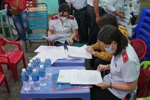 Kiểm tra hàng loạt các cơ sở kinh doanh, sản xuất sữa ở TPHCM