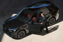 Mazda CX-70 chính thức trình làng, như CX-90 thu nhỏ