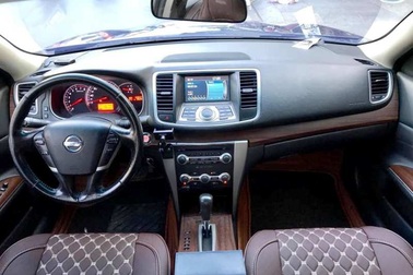 Cò lái “chảnh chọe” dịp cận Tết, dân buôn xe cũ “toát mồ hôi”