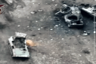 Nga áp dụng chiến thuật "nghìn vết cắt" bất ngờ tấn công Ukraine tổng lực