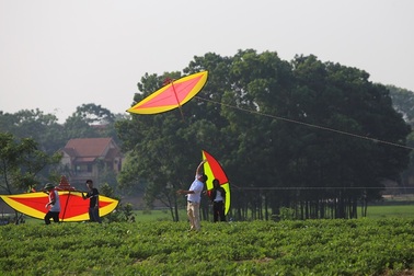 Độc đáo lễ hội diều rực rỡ màu sắc ở ngoại thành Hà Nội