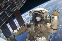 Con người sẽ ra sao nếu ở trong vũ trụ mà không trang bị bộ đồ bảo vệ