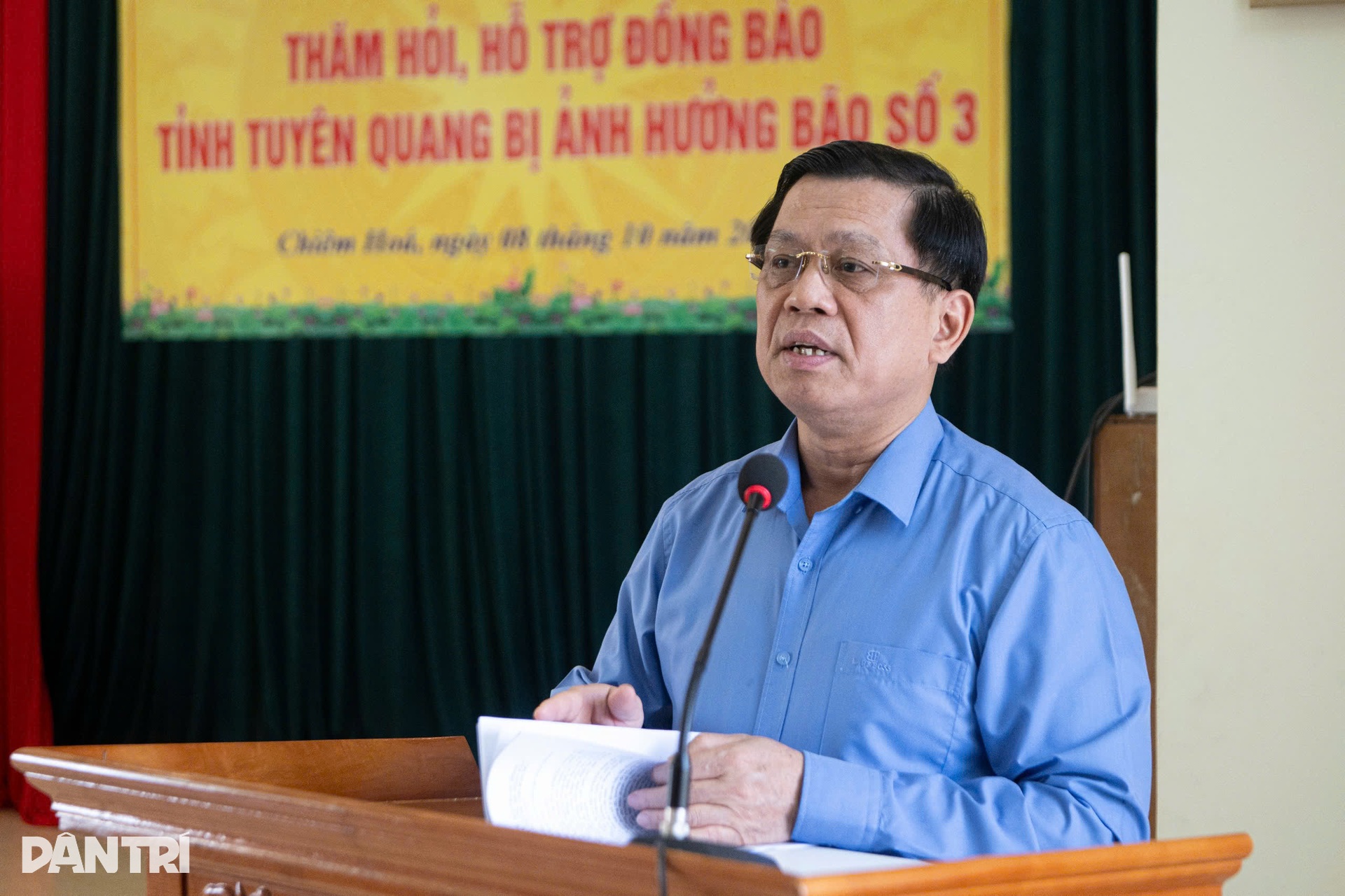 Thân nhân liệt sĩ mất nhà do bão rưng rưng khi sẽ có nhà mới đón Tết - 7 Thân nhân liệt sĩ mất nhà do bão rưng rưng khi sẽ có nhà mới đón Tết - 7