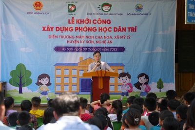 Khởi công phòng học Dân trí nơi bản nghèo heo hút ở xứ Nghệ
