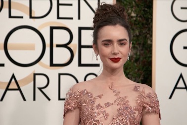 Lily Collins dự lễ trao giải Quả Cầu Vàng