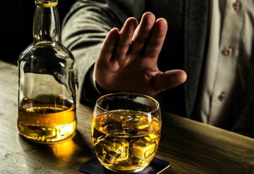 Những thói quen xấu gây bệnh gút và cách phòng ngừa hiệu quả nhờ Hoàng Thống Phong - 3