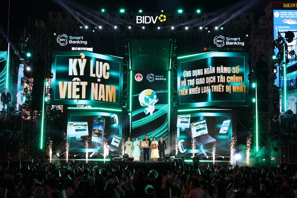 Dấu ấn chuỗi sự kiện âm nhạc - công nghệ BIDV Music Festival - 13 Dấu ấn chuỗi sự kiện âm nhạc - công nghệ BIDV Music Festival - 13