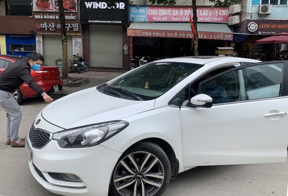 Cẩn trọng kẻo dính bẫy cho thuê xe tự lái dịp Tết - 1 Cẩn trọng kẻo dính bẫy cho thuê xe tự lái dịp Tết - 1
